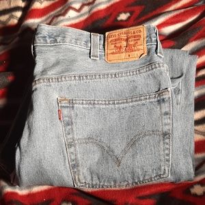 LEVI'S MENS 40X32 RELAXED F I T